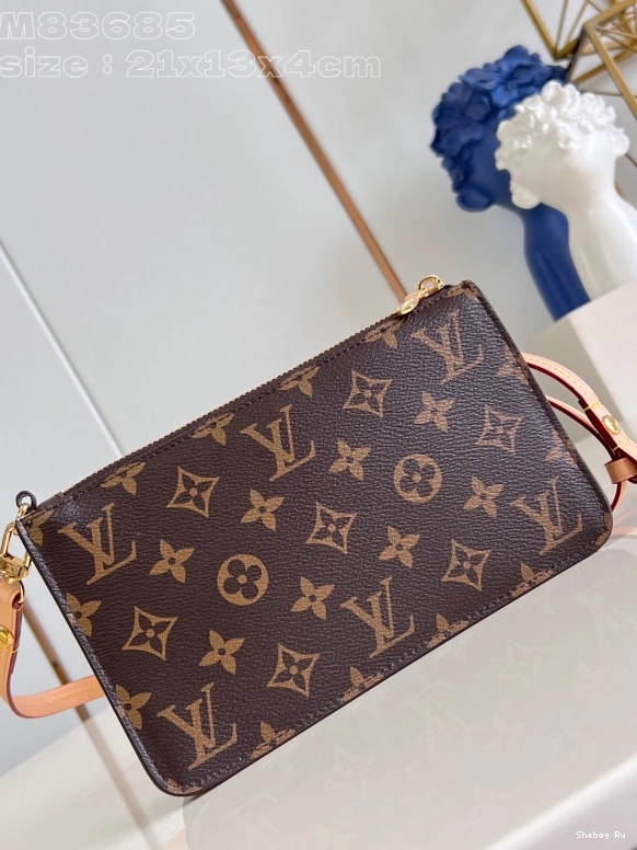 Pouch-21.5*13*4.5CM Lexington VUITTON LOUIS 0718